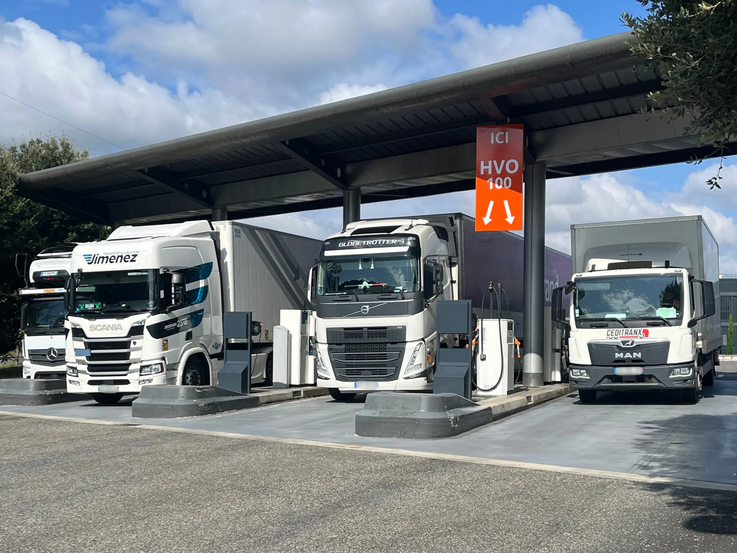 Station-service FAL Distri Toulouse Eurocentre Castelnau d'Estrétefonds