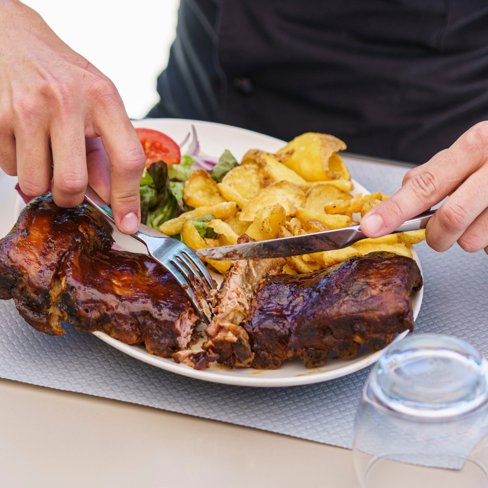 Restaurant l'Étape service continu complexe routier gardienné et sécurisé Truck Étape Béziers Vendres