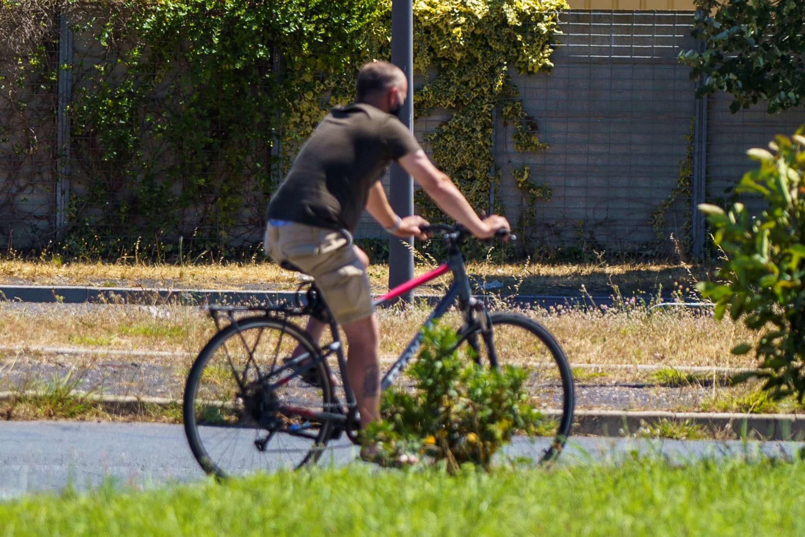 Vélos complexe routier gardienné et sécurisé Truck Étape Béziers Vendres