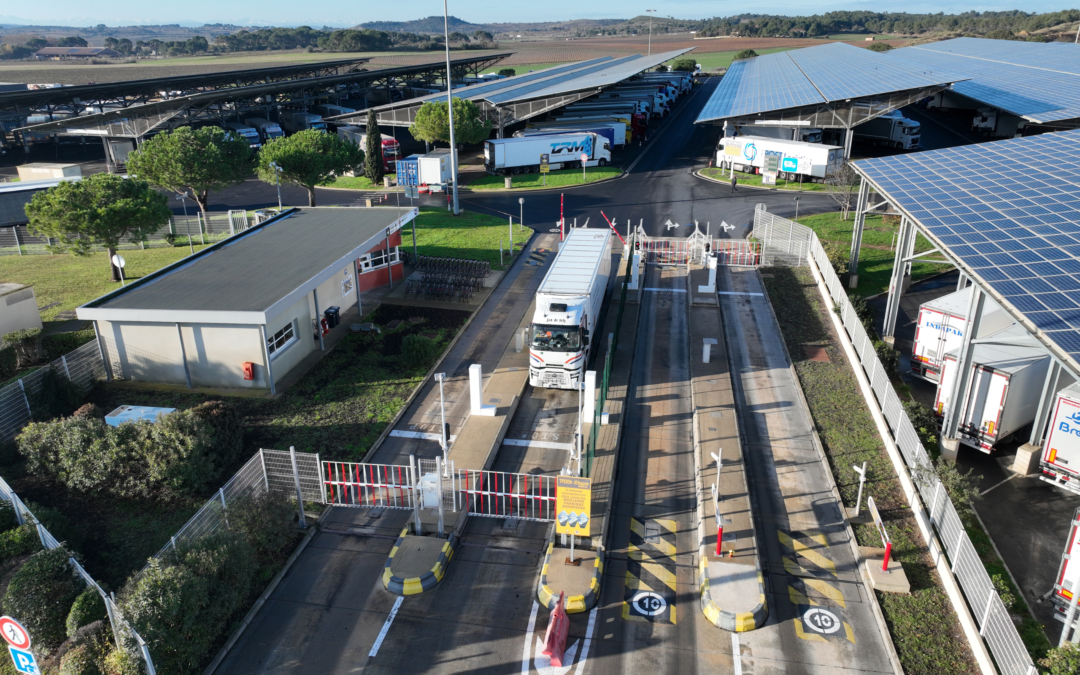 Parking poids lourds gardienné et sécurisé : stationnez en toute sérénité chez Truck Étape Béziers
